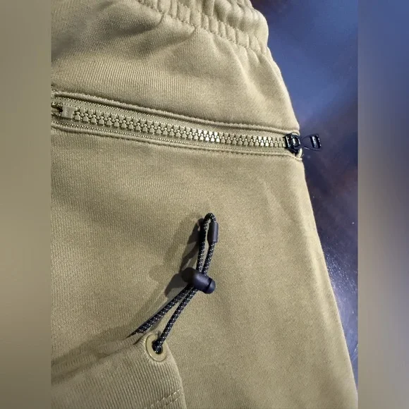 Jordan Olive Green Sweatpants Size XS 23 Engineered
